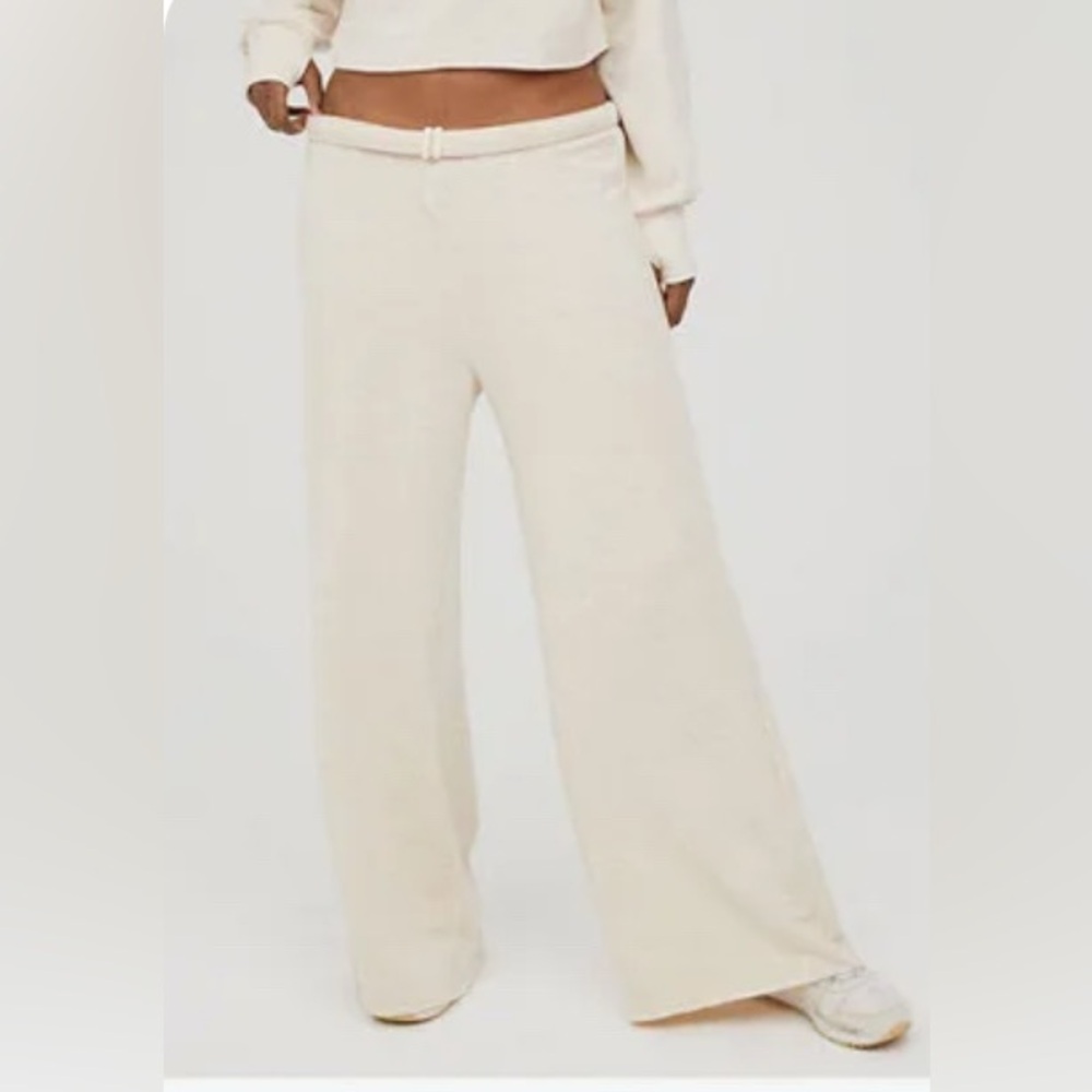aerie Wide Leg Lounge Pants in Cream